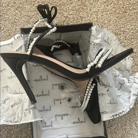 Lulu’s Pearl Black and White Strappy Heels - Picture 5 of 5